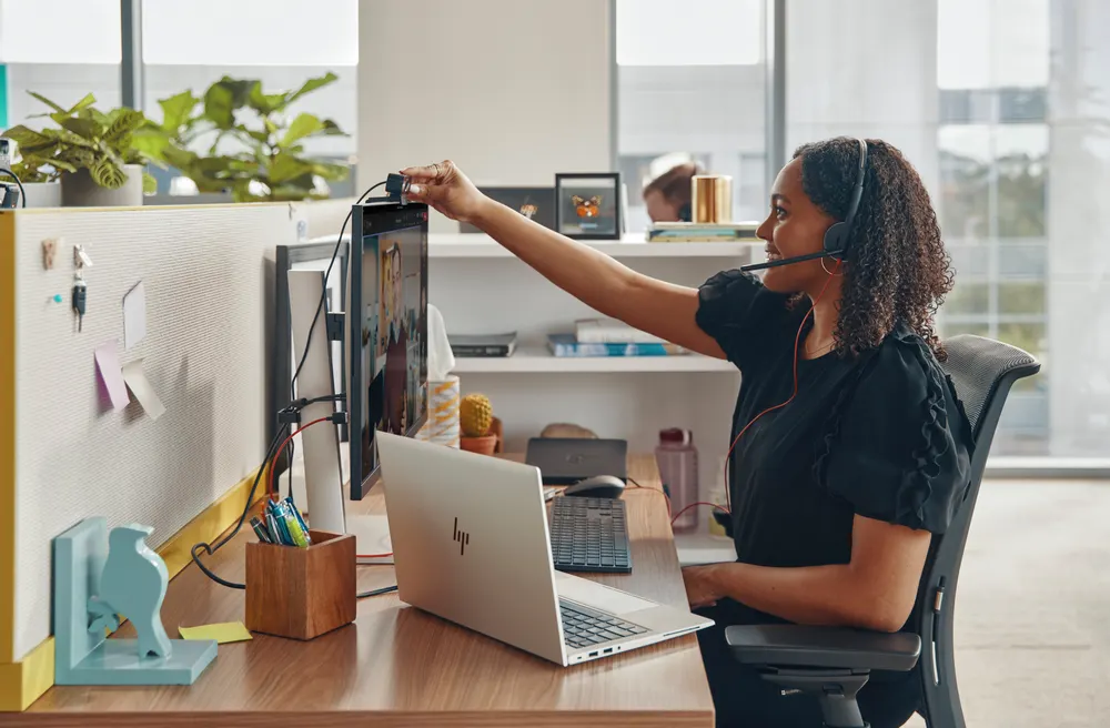 Slušalice HP Poly BW 3220 Stereo USB-C HS +USB-C/A/crna