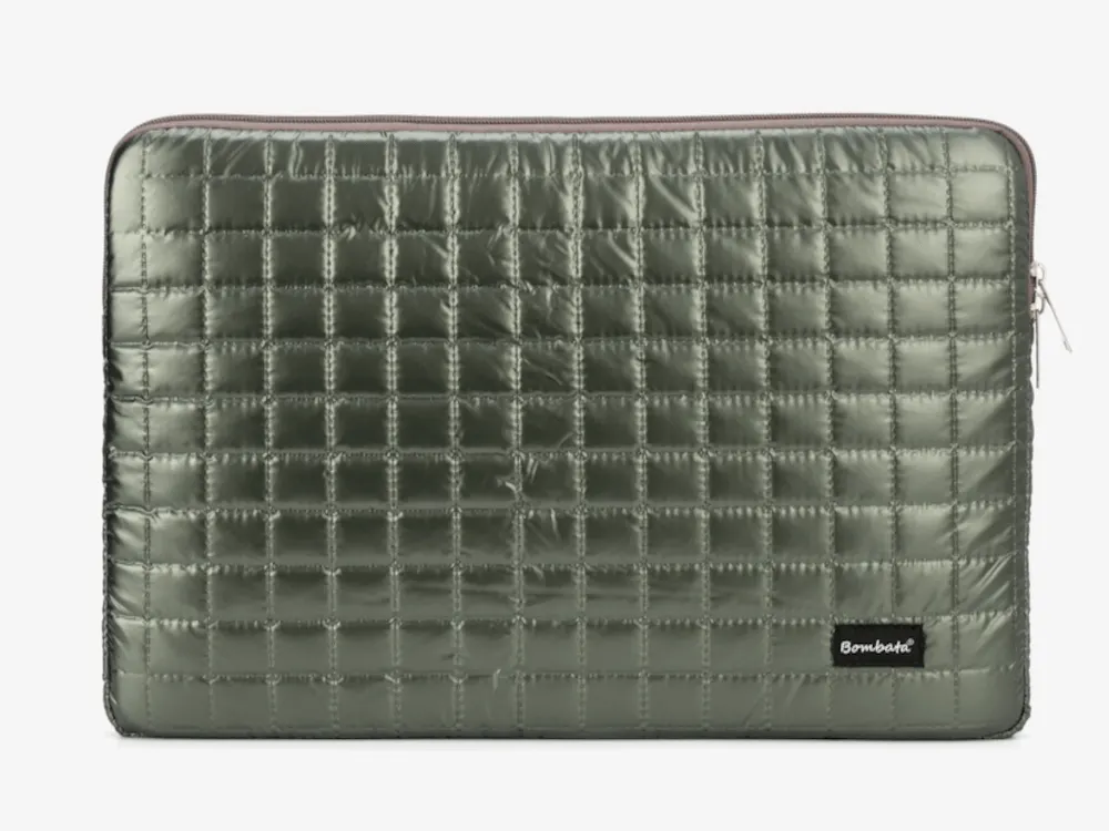 Futrola BOMBATA 100gr sleeve 13" Khaki Green