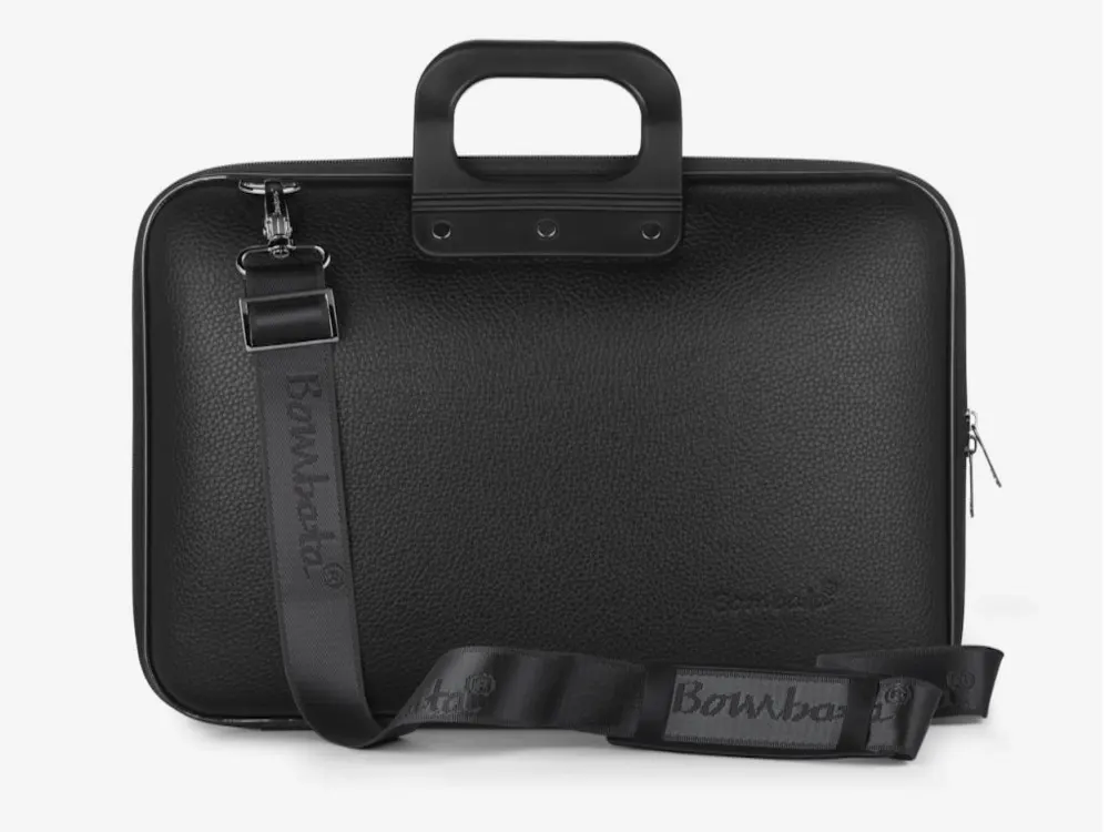 Torba BOMBATA Classic Vinil 15" /Crna